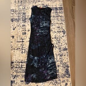 AXARA PARIS Sleeveless Black and gothic graphic design dress with tightening